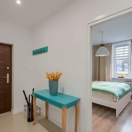 Apartament 4 Hlonda